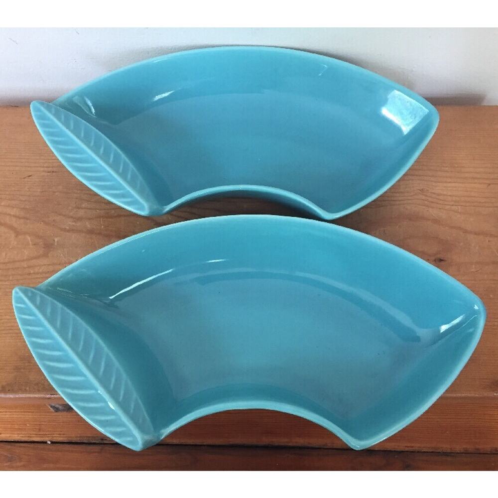 Pair Vintage Mid Century California Pottery L44 Turquoise Leaf Curved USA Dishes